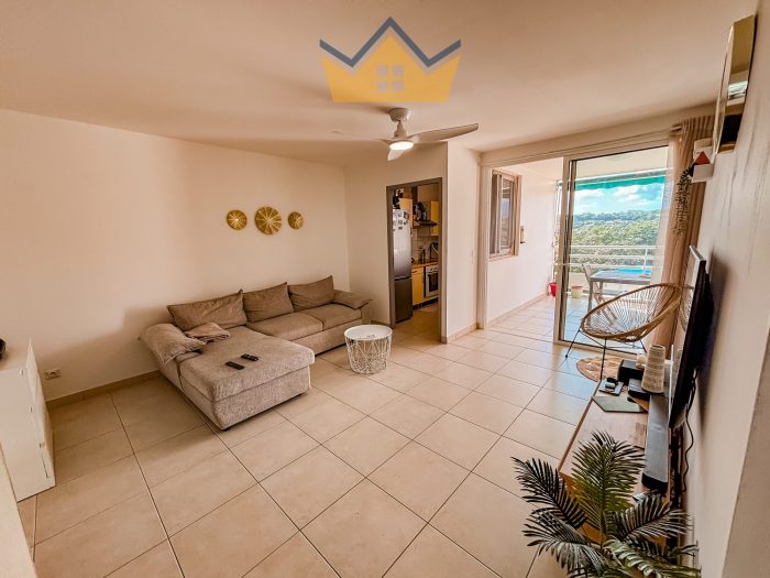 Appartement Charmant et Lumineux avec Grande Terrasse