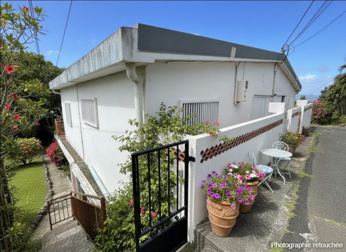 Maison Ancienne à Rénover avec Potentiel Exceptionnel